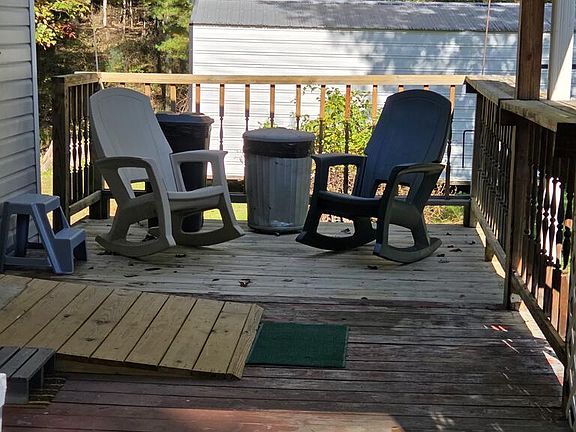 2nd image of 139 Victor Ln