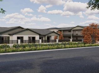 210 Pinon St #15, Tehachapi, CA 93561