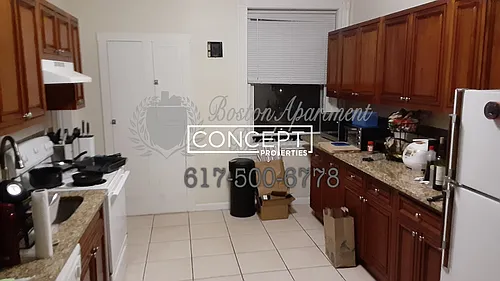 16 Euston St #3 Photo 1