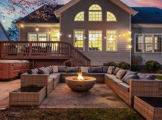 10632 Silverwood Creek Dr, Raleigh, NC 27614