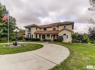 12775 Edgewater Way, New Berlin, IL 62670