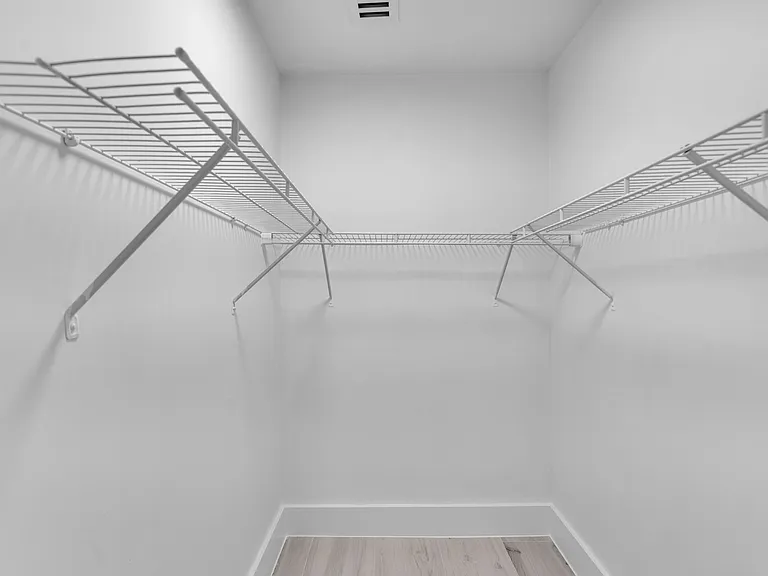 2nd bedroom closet