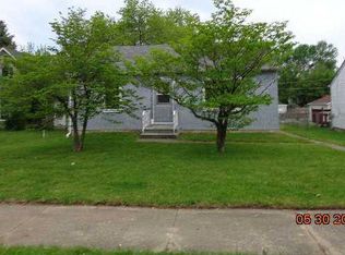 2525 Gilboa Ave, Zion, IL 60099