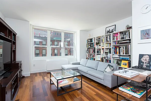 Sold by Trump International Realty | media 3