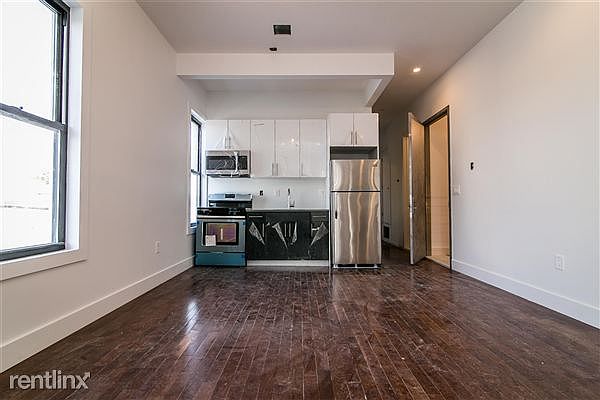 1822_Palmetto_Street__3rd_Floor-17