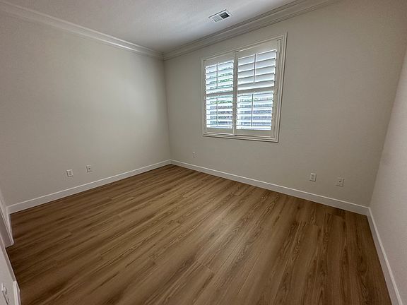 5th image of 1874 Ventura Dr