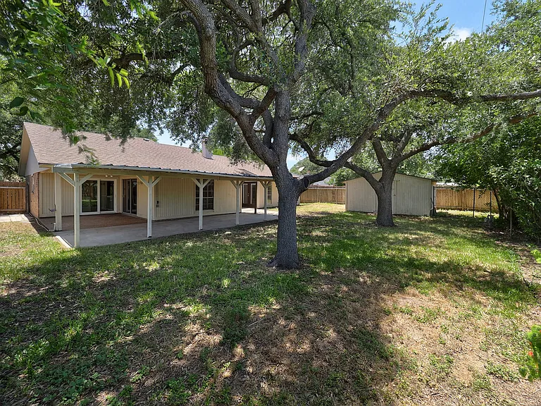 307 San Saba Dr — Photo 19