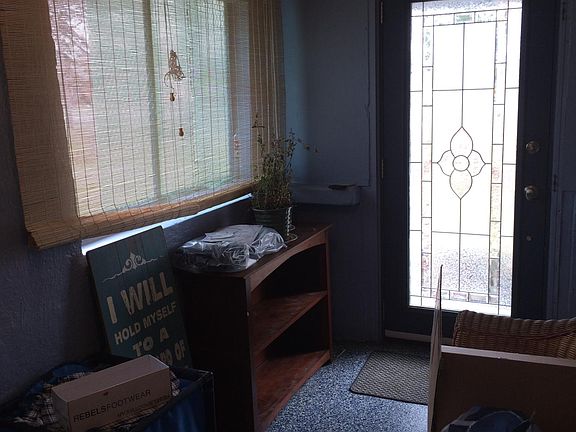 Side Entrance/Mud Room