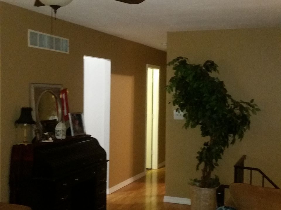 1st image of 2107 Worthington Dr