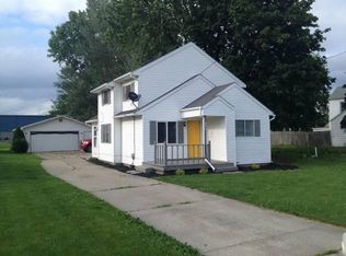 956 Commonwealth Ave, Saginaw, MI 48604