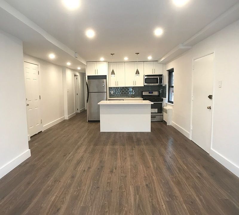 1st image of 3224 75th St #1