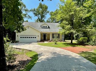 203 Lazy Ln, Morehead City, NC 28557