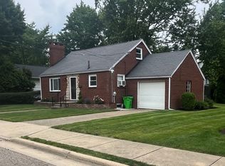 315 Bachtel St SW, North Canton, OH 44720