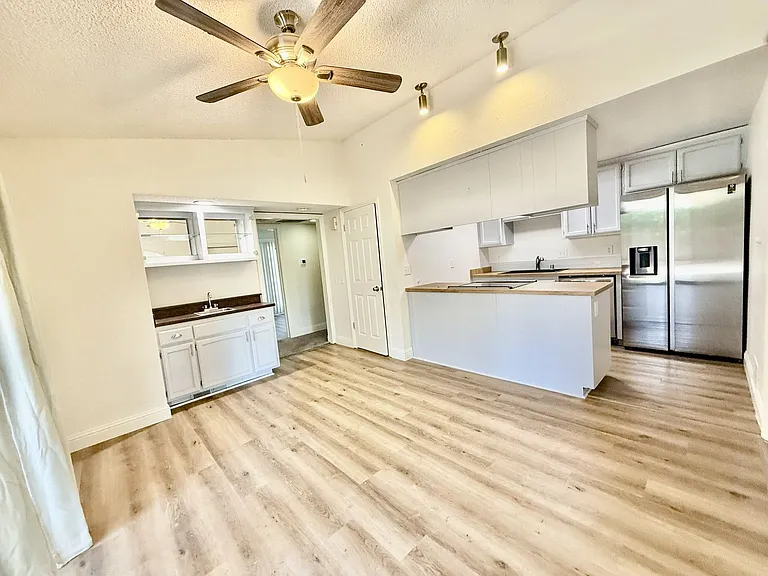 890 Athan Ave — Photo 5