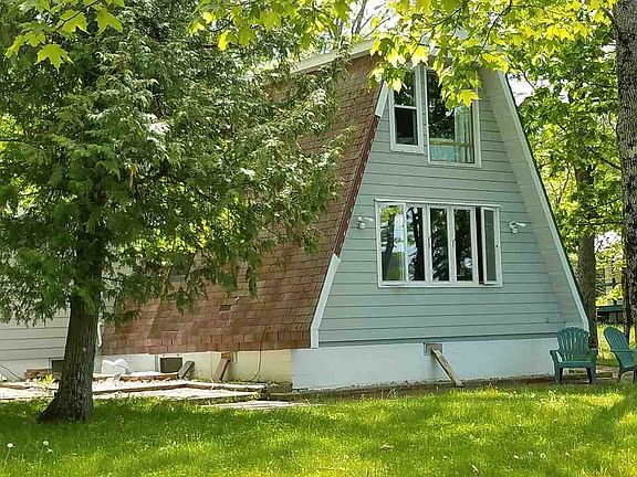3rd image of 34616 Deerwood Dr