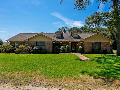 1 Acapulco Ln, Hilltop Lakes, TX, 77871