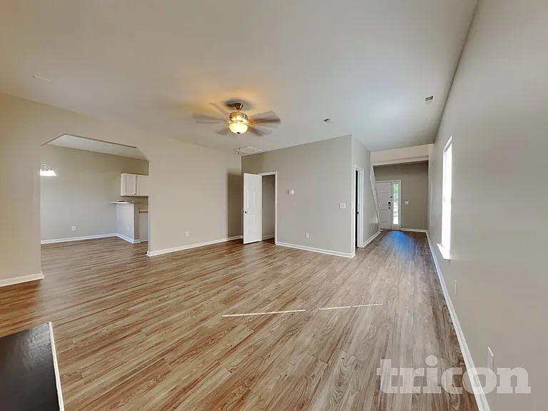 3120 Rendezvous Dr — Photo 2