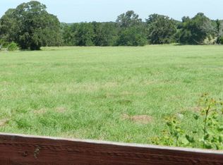 1000 Private Road 6079, Palestine, TX 75803