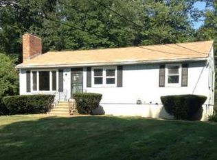 26 Olesen Rd, Derry, NH 03038