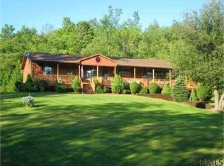 6 Daisy Ln, East Berne, NY 12059