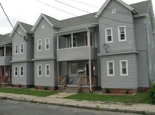 7 Summer St #7B, Easthampton, MA 01027