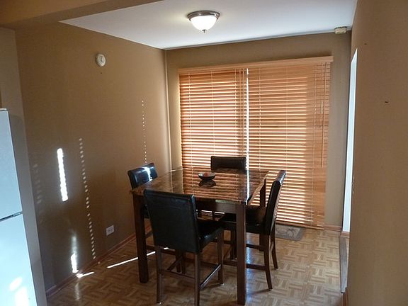 4th image of 11 Winthrop Ct