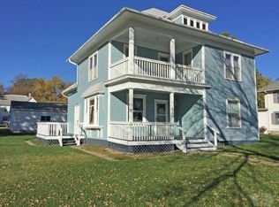 604 Country St, Walnut, IA 51577