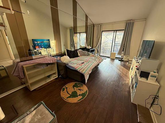 3rd image of 2601 E 26th St #3D