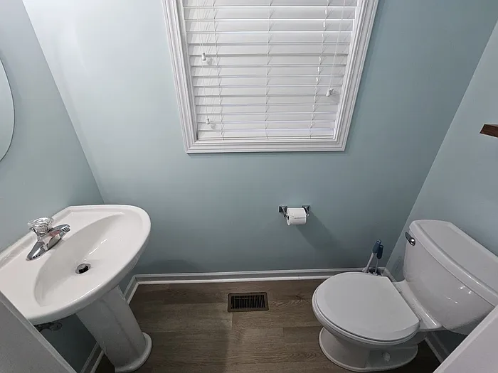 207 Hope Creek Dr — Photo 16