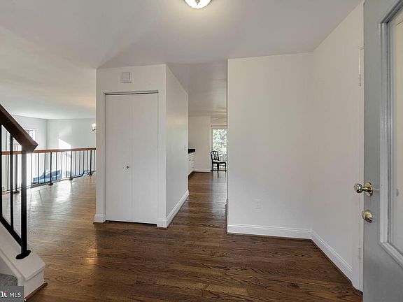 5th image of 7 Great Pines Ct