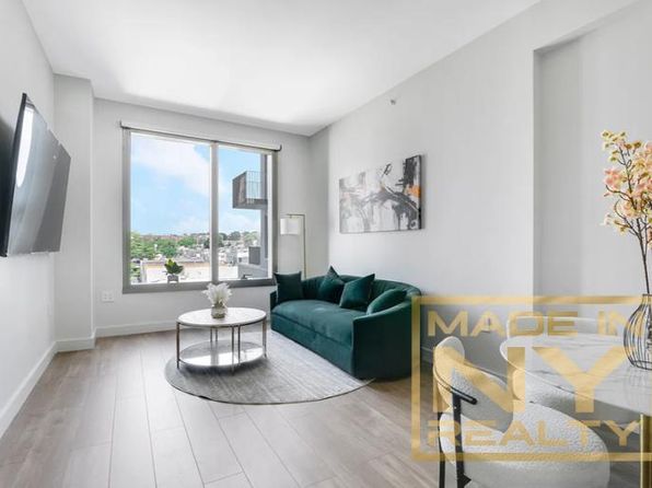 (undisclosed Address)