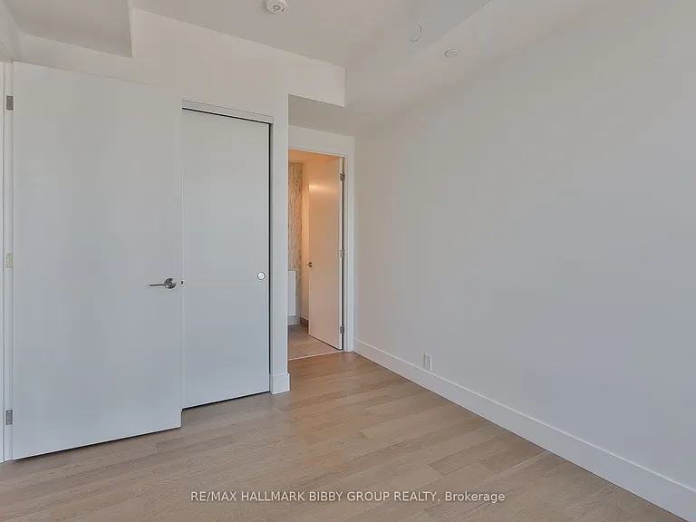 1414 Bayview Ave #304 — Photo 23