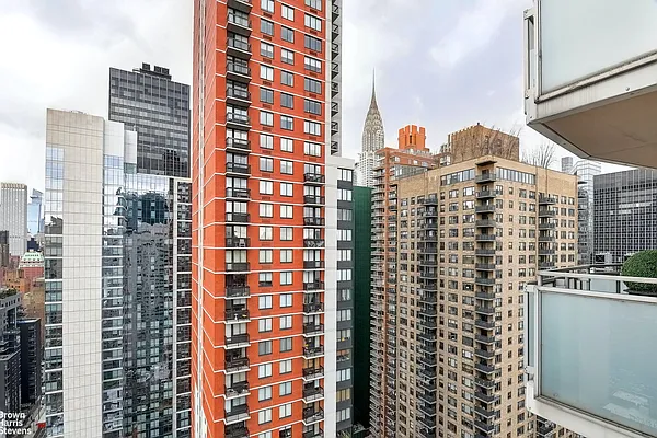 Sold by Brown Harris Stevens | media 9