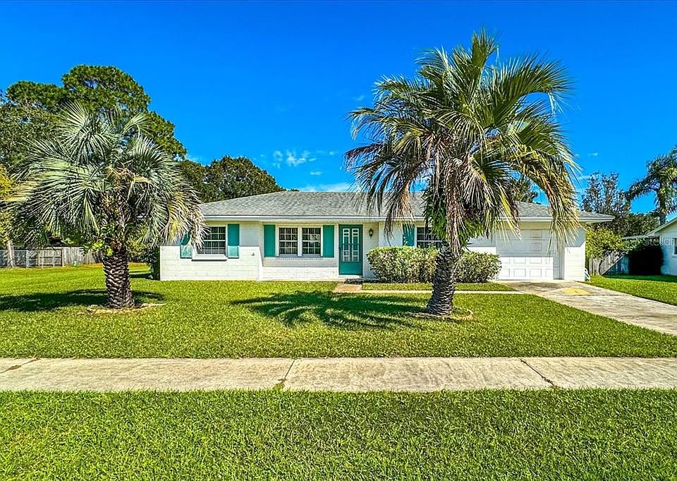 1st image of 747 BAHIA DRIVE
