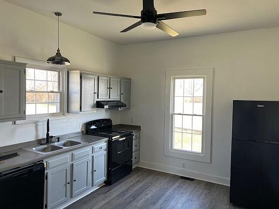 2nd image of 106 Herndon Ave