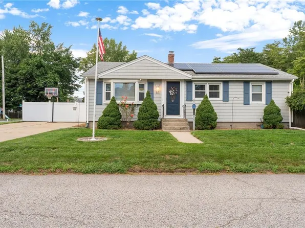 50 Merrill St, East Providence, RI 02914