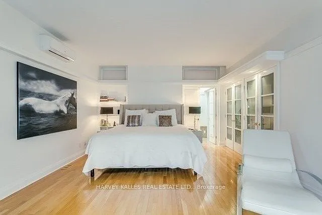 99 Hazelton Ave — Photo 16