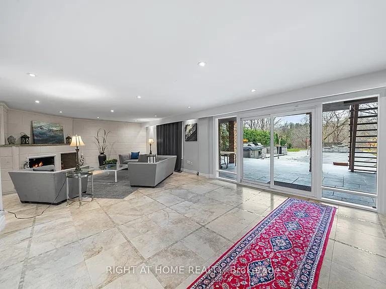 40 Heathview Ave — Photo 46