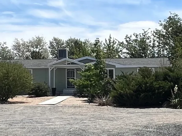 3305 E 4th St, Silver Springs, NV 89429