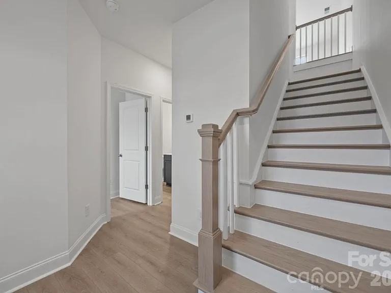 3213 Drift St — Photo 3