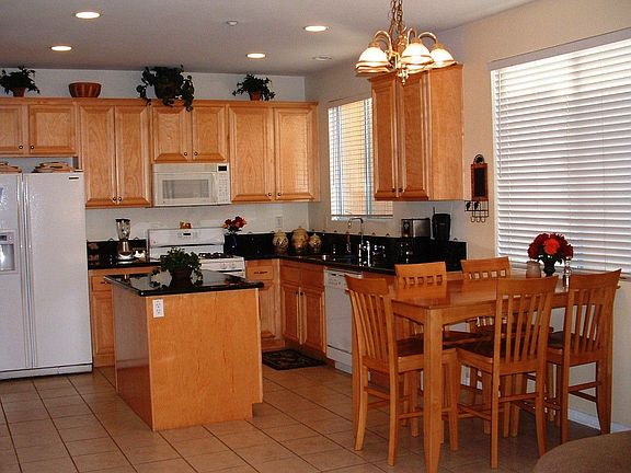 Kitchen with Granite