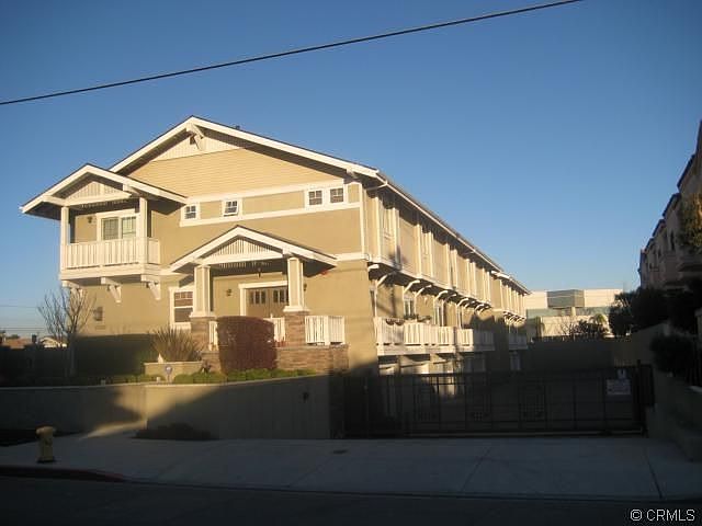 1st image of 17310 S Dalton Ave Unit 8