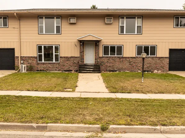 121 E Interstate Ave, Bismarck, ND 58503