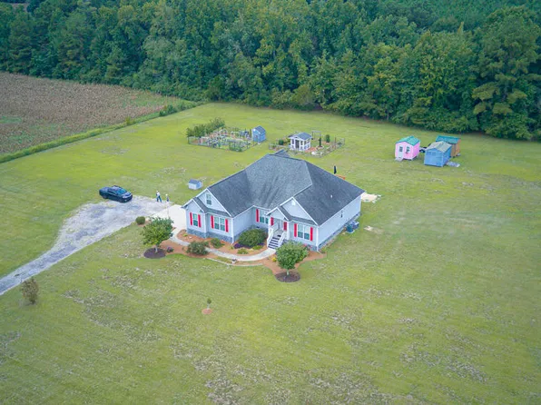 3422 Rev J W Carter Rd, Summerton, SC 29148