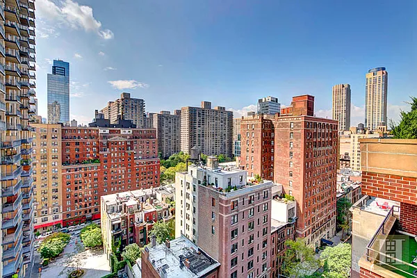 Sold by Halstead Real Estate | media 6