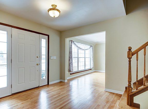 4th image of 23746 Tall Grass Dr