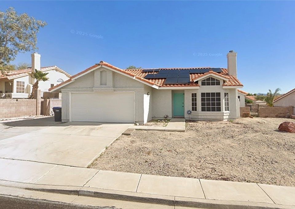 2nd image of 3188 Ocotillo Dr