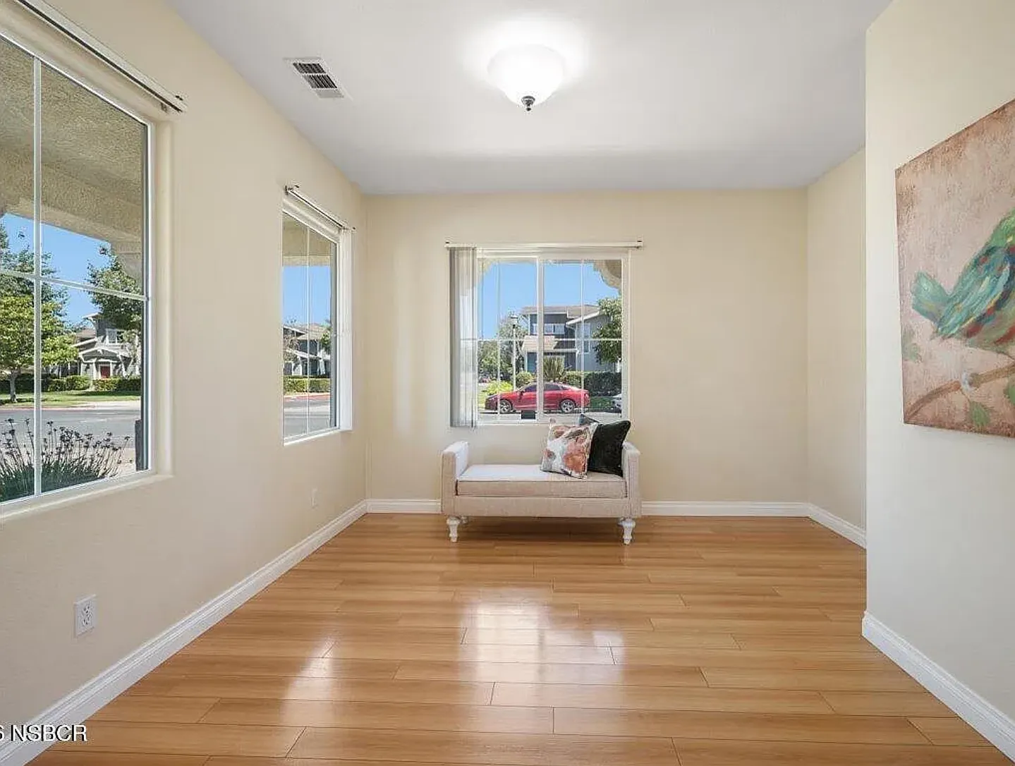 4 bed, 1832 sqft, $4,300 — Photo 3
