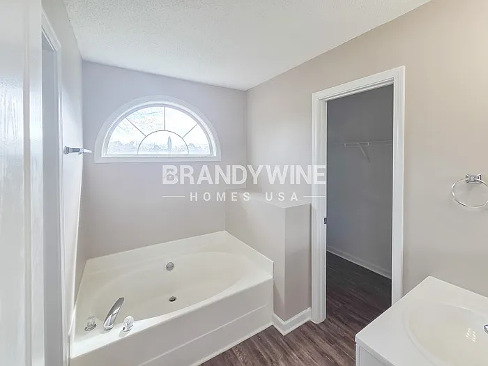 1139 Commons Ct — Photo 15