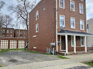 100 Courtney Ave, Newburgh, NY 12550